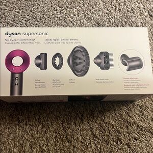 Dyson Supersonic Hair Dryer - Fuchsia and Silver